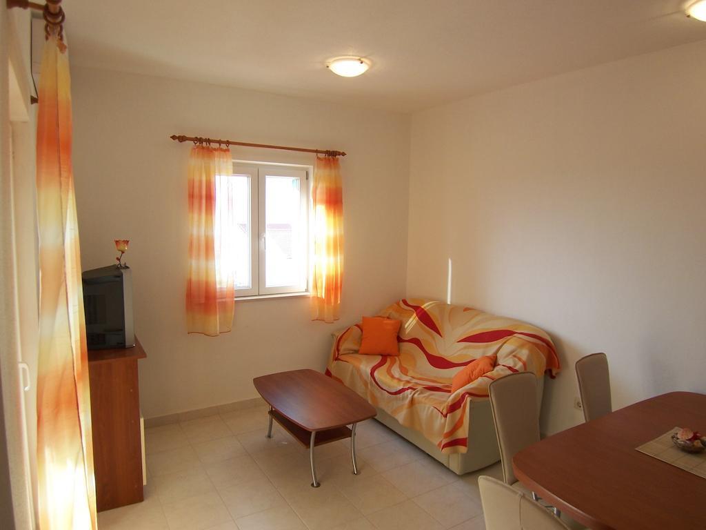 סופטאר Apartments Croatia Brac מראה חיצוני תמונה